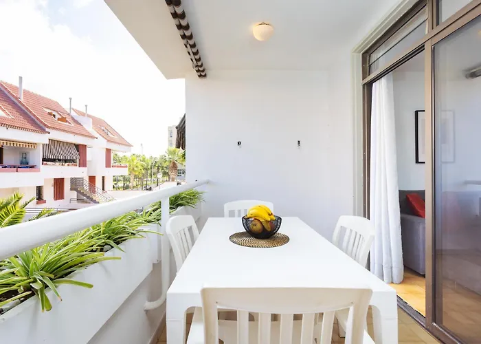 Home2book Comfy Flat Americas, Pool & Terrace