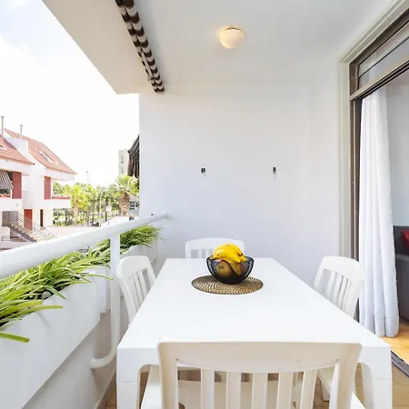 Home2book Comfy Flat Americas, Pool & Terrace