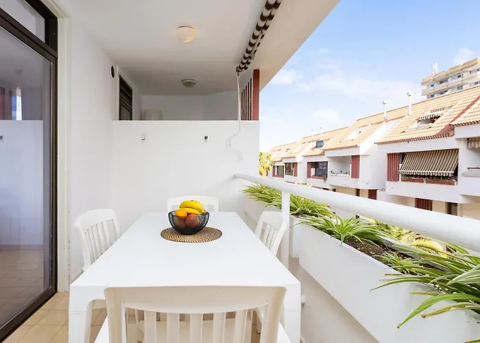 Home2book Comfy Flat Americas, Pool & Terrace * أرونا