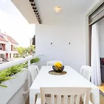 Home2book Comfy Flat Americas, Pool & Terrace
